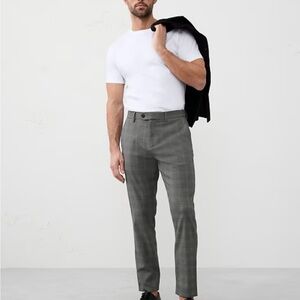 Men's Slim-Tapered Plaid Pants